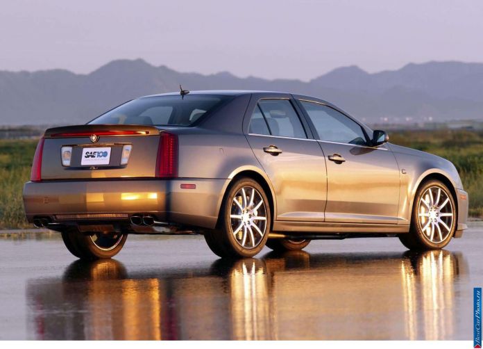 2005 Cadillac STS SAE 100 - фотография 11 из 38