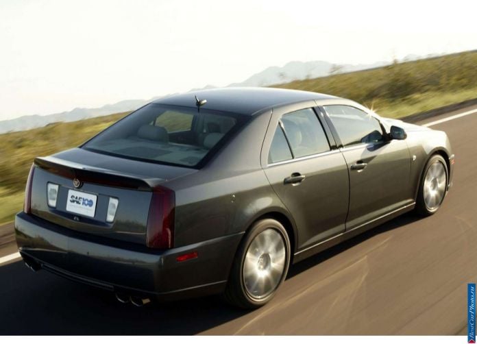 2005 Cadillac STS SAE 100 - фотография 14 из 38