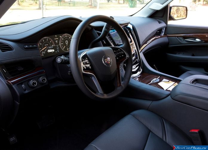2015 Cadillac Escalade - фотография 65 из 92