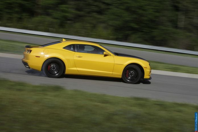 2013 Chevrolet Camaro 1LE - фотография 11 из 17