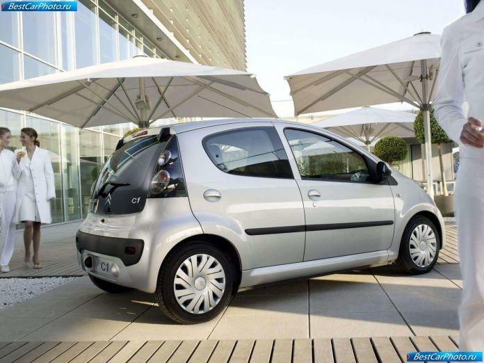 2006 Citroen C1 5door - фотография 18 из 41