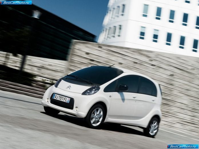 2011 Citroen C-Zero - фотография 11 из 61