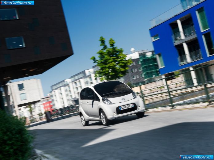 2011 Citroen C-Zero - фотография 13 из 61