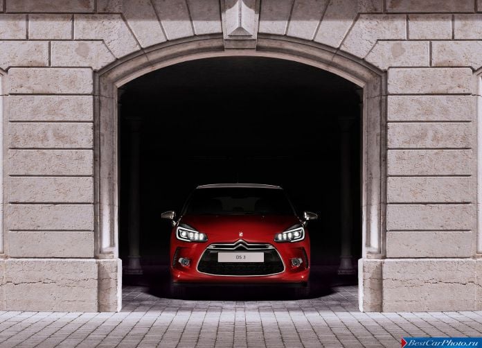 2015 Citroen DS 3 - фотография 10 из 32