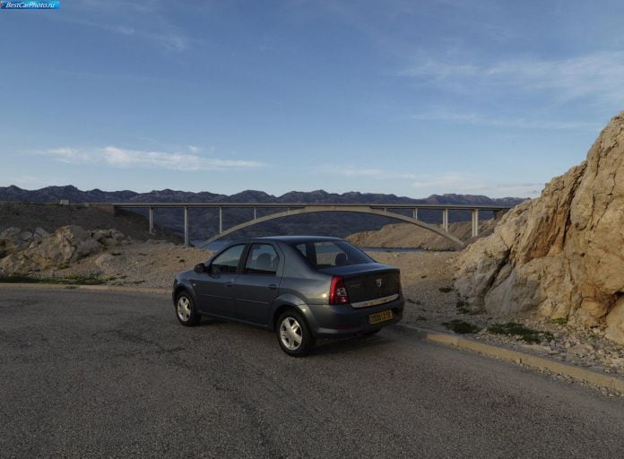 2009 Dacia Logan - фотография 20 из 45