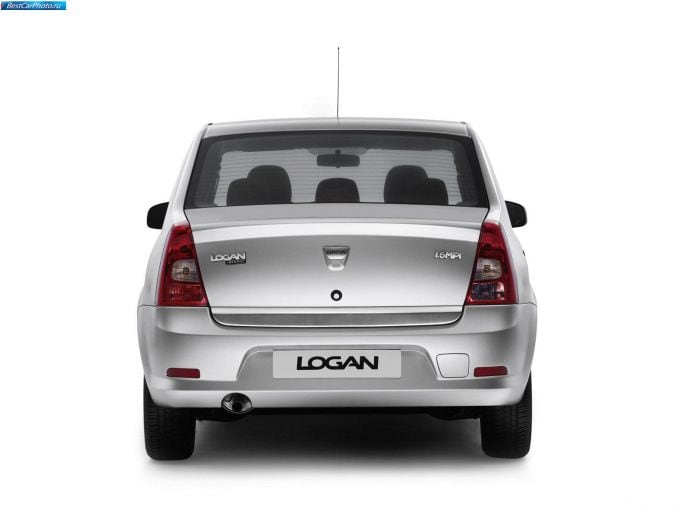 2009 Dacia Logan - фотография 30 из 45