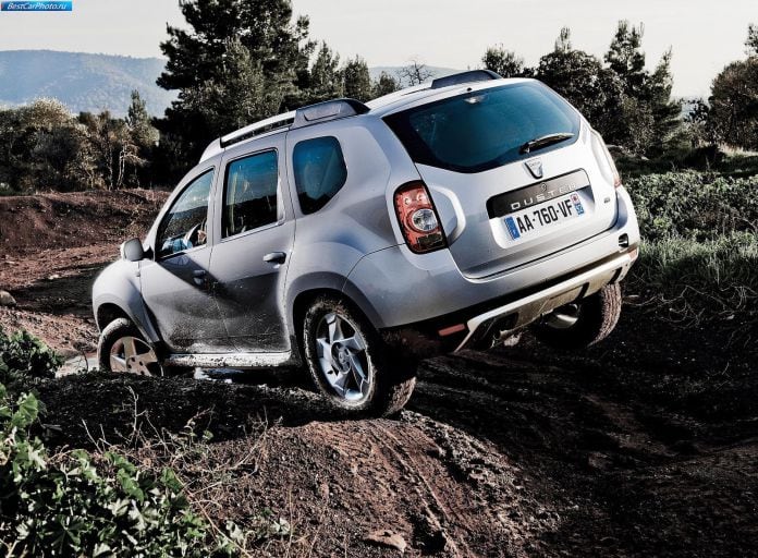 2011 Dacia Duster - фотография 49 из 86