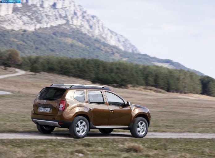 2011 Dacia Duster - фотография 52 из 86