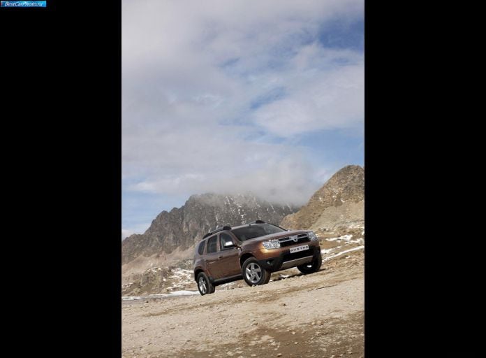 2011 Dacia Duster - фотография 80 из 86