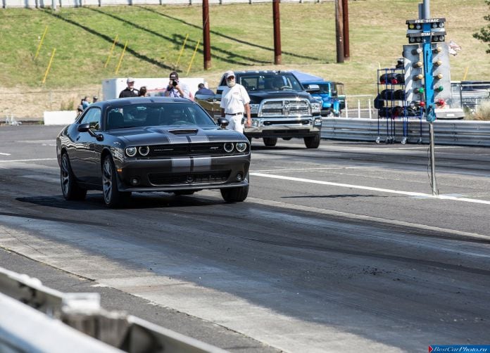 2015 Dodge Challenger SRT Hellcat - фотография 26 из 120