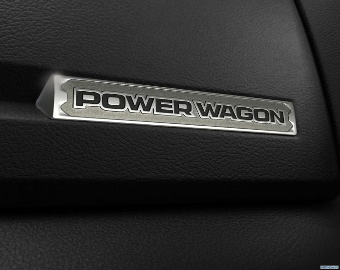 2017 Dodge Ram Power Wagon - фотография 44 из 59