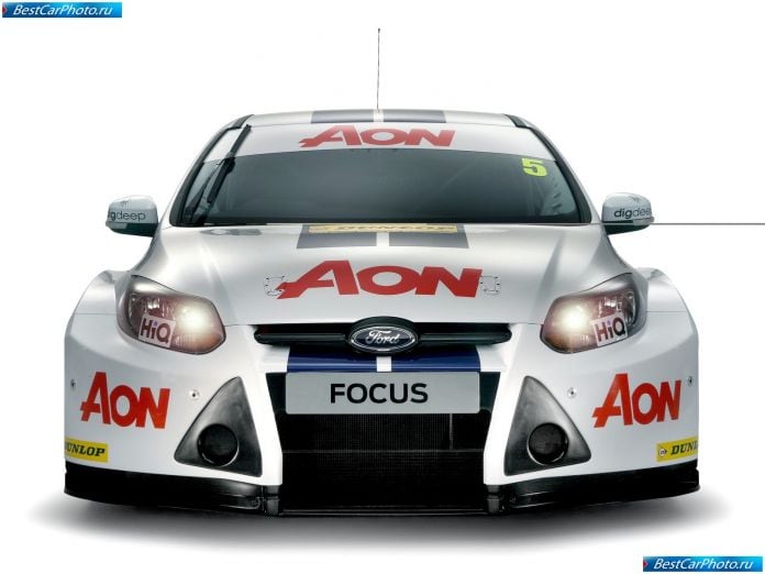 2011 Ford Focus Touring Car - фотография 5 из 8