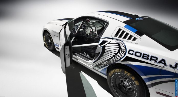 2012 Ford Mustang Cobra Jet Twin-Turbo Concept - фотография 15 из 24