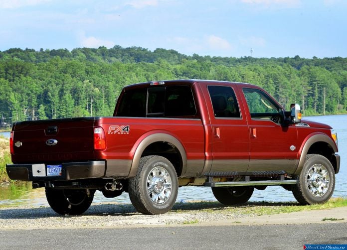 2015 Ford Super Duty - фотография 43 из 51