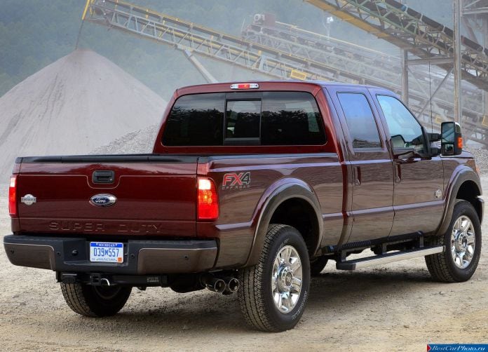 2015 Ford Super Duty - фотография 46 из 51