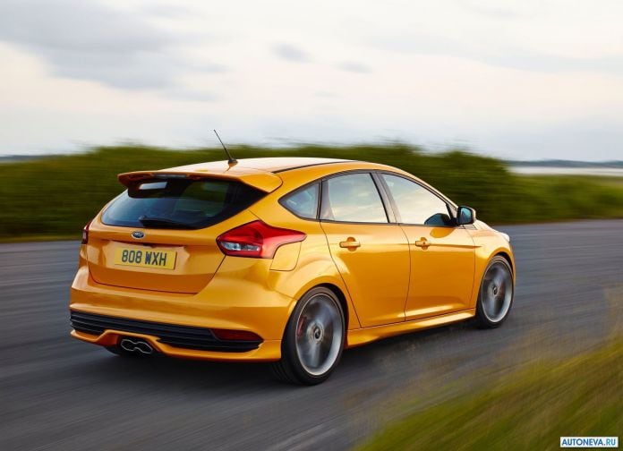 2015 Ford Focus ST - фотография 26 из 62