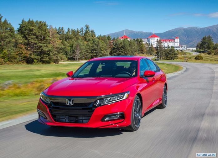 2018 Honda Accord - фотография 75 из 254