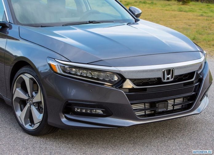 2018 Honda Accord - фотография 212 из 254