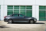 hyundai_2014_genesis_005.jpg