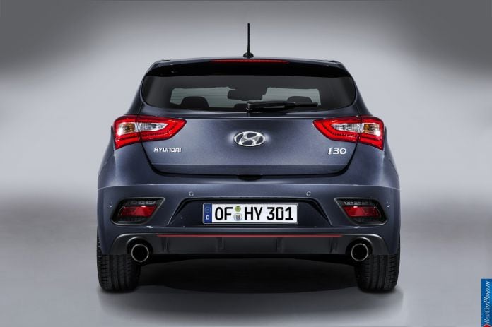 2015 Hyundai i30 Turbo - фотография 13 из 32