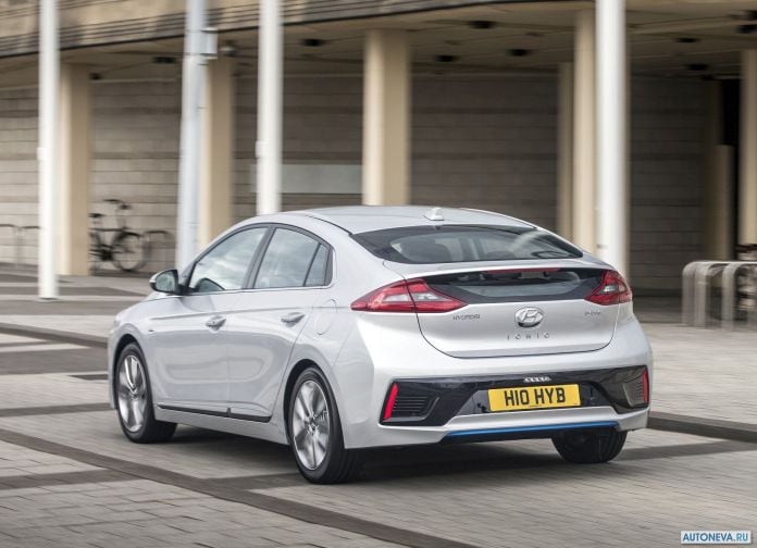 2017 Hyundai Ioniq UK-version - фотография 61 из 205