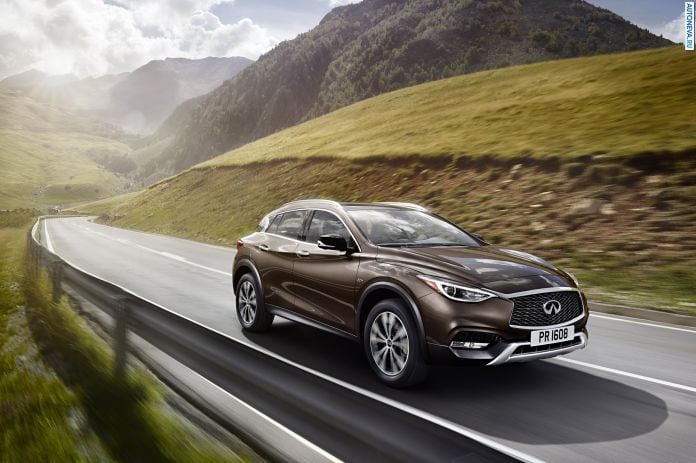 2016 Infiniti QX30 - фотография 19 из 30