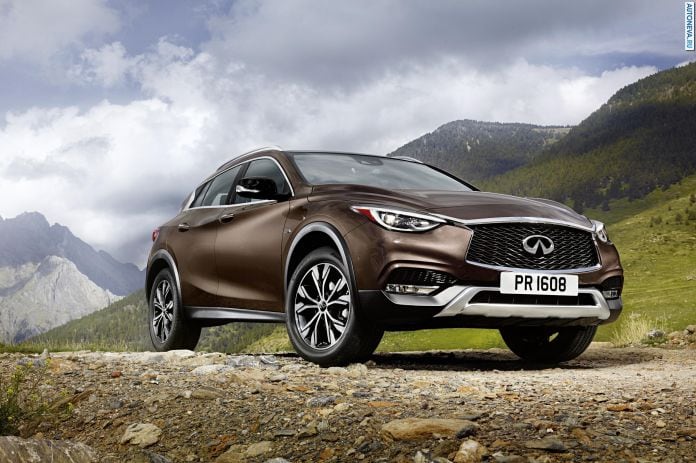 2016 Infiniti QX30 - фотография 21 из 30