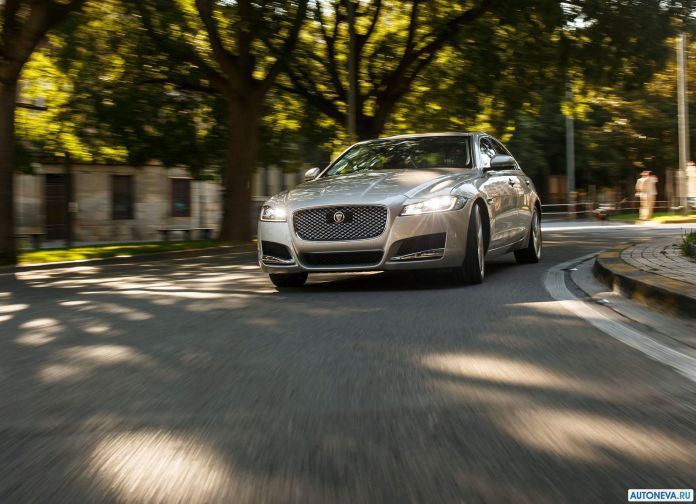 2016 Jaguar XF 30D - фотография 36 из 94