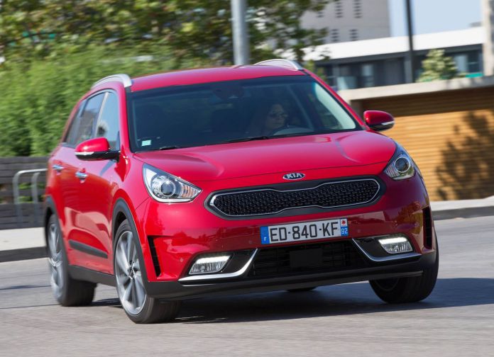 2017 Kia Niro EU-version - фотография 23 из 170