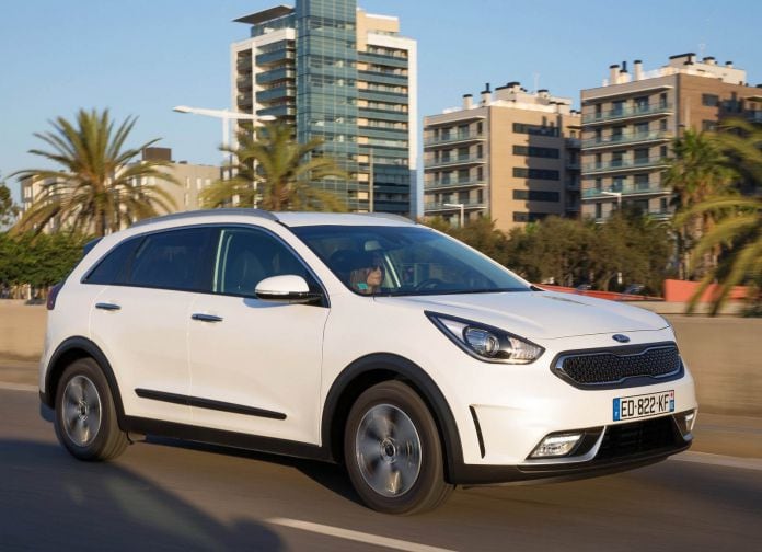 2017 Kia Niro EU-version - фотография 31 из 170