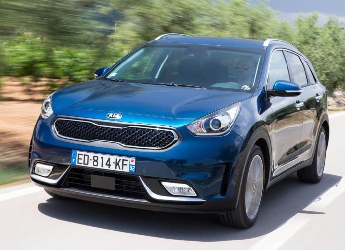 2017 Kia Niro EU-version - фотография 35 из 170