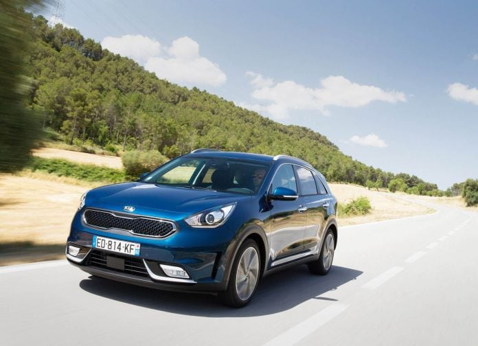 2017 Kia Niro EU-version - фотография 40 из 170