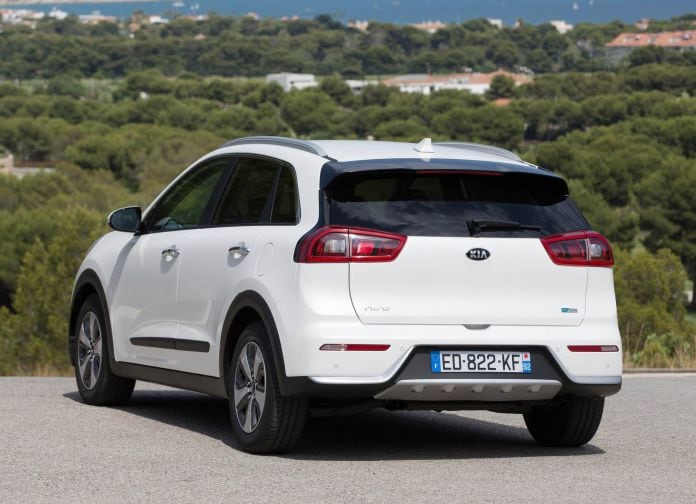 2017 Kia Niro EU-version - фотография 74 из 170