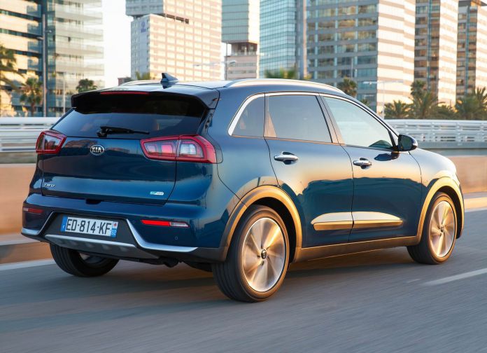 2017 Kia Niro EU-version - фотография 85 из 170