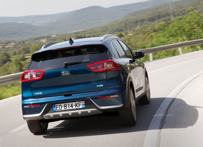 2017 Kia Niro EU-version - фотография 94 из 170