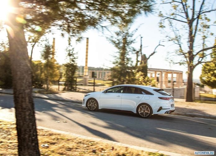 2019 Kia ProCeed - фотография 88 из 158