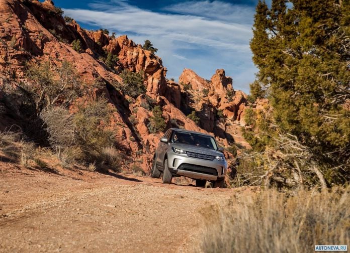 2017 Land Rover Discovery SD4 - фотография 47 из 164