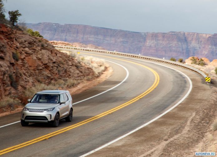 2017 Land Rover Discovery SD4 - фотография 50 из 164