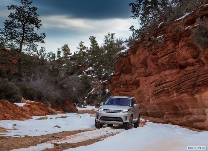 2017 Land Rover Discovery SD4 - фотография 55 из 164