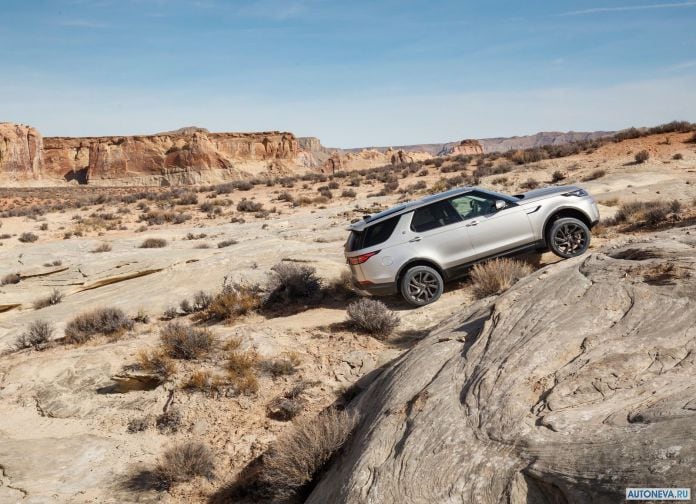 2017 Land Rover Discovery SD4 - фотография 75 из 164