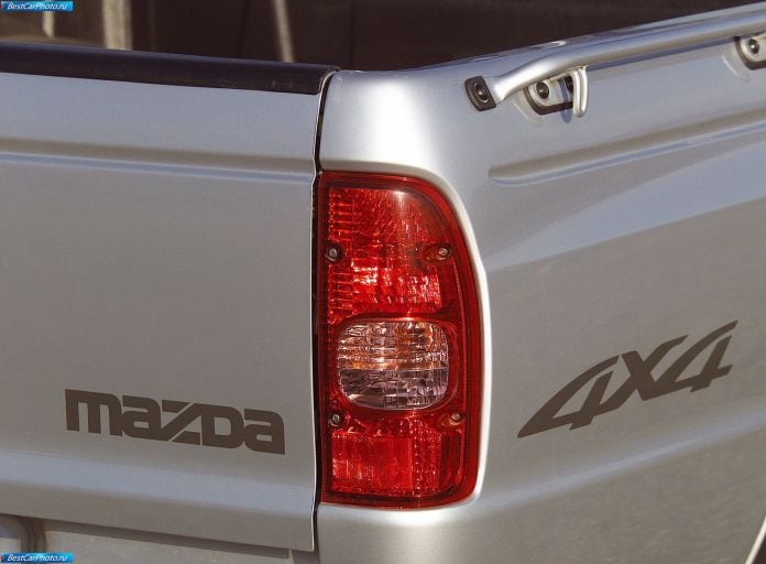 2001 Mazda B2500 - фотография 55 из 57