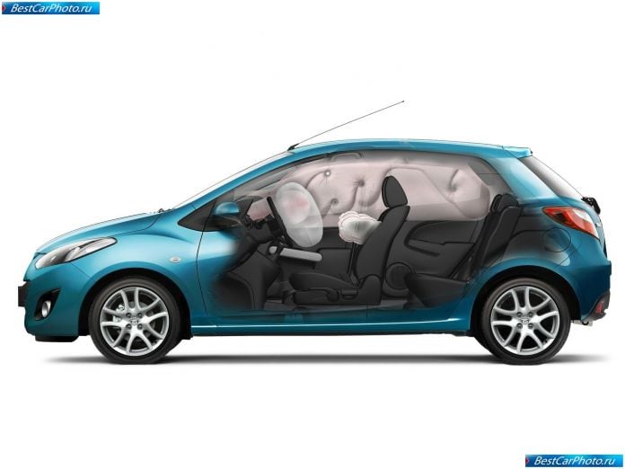 2011 Mazda 2 - фотография 136 из 142