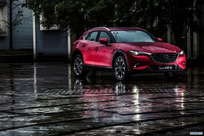 2017 Mazda CX-4 - фотография 12 из 26