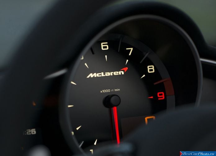 2015 McLaren 650S - фотография 51 из 71
