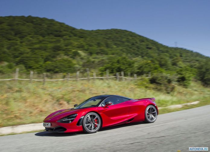 2018 McLaren 720S - фотография 10 из 35