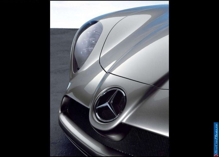 2001 Mercedes-Benz F 400 Carving Concept - фотография 21 из 24