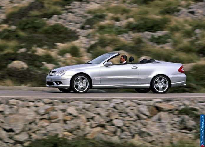 2003 Mercedes-Benz CLK55 Cabriolet AMG - фотография 7 из 18