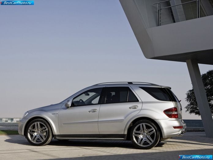 2009 Mercedes-Benz Ml 63 Amg - фотография 6 из 7