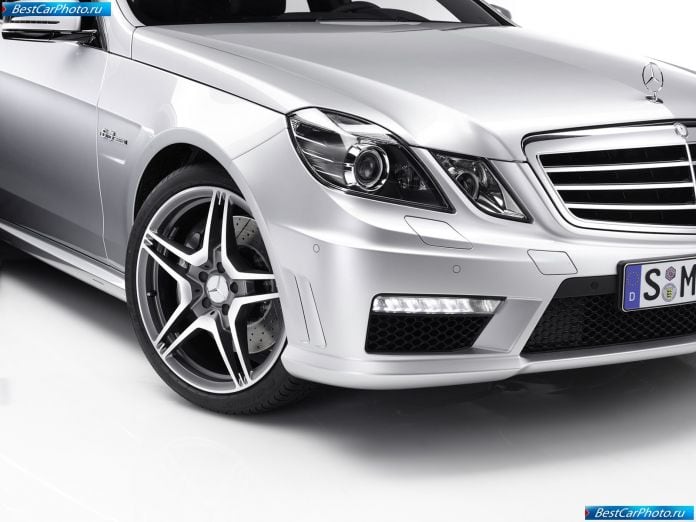 2010 Mercedes-Benz E63 Amg - фотография 116 из 151