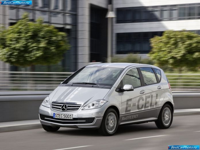 2011 Mercedes-Benz A-class E-cell - фотография 2 из 15